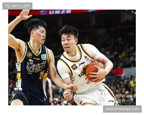 CBA广东队与新疆队昨晚激战比分揭晓精彩瞬间回顾 CBA广东队与新疆队昨晚激战比分揭晓精彩瞬间回顾